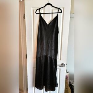 🖤Gorgeous Victoria's Secret Gold Label Gown